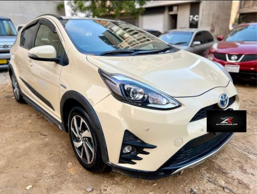 Toyota Aqua Crossover 2019