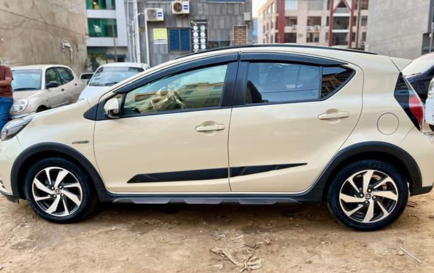 Toyota Aqua Crossover 2019