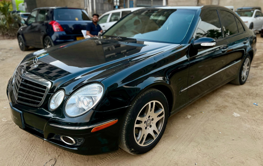 Mercedes Benz  E250