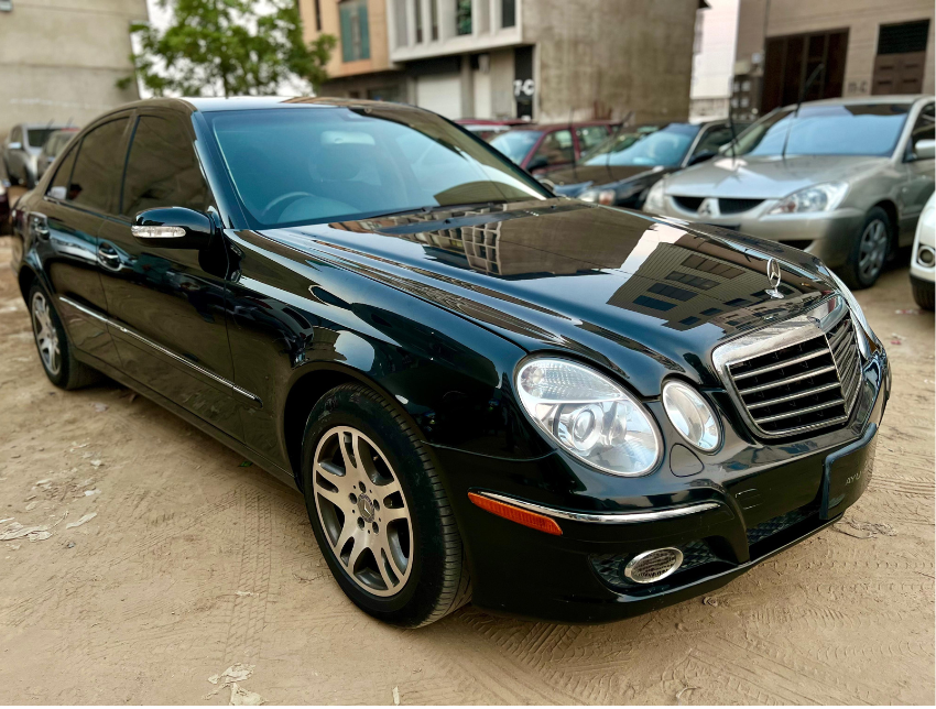 Mercedes Benz  E250