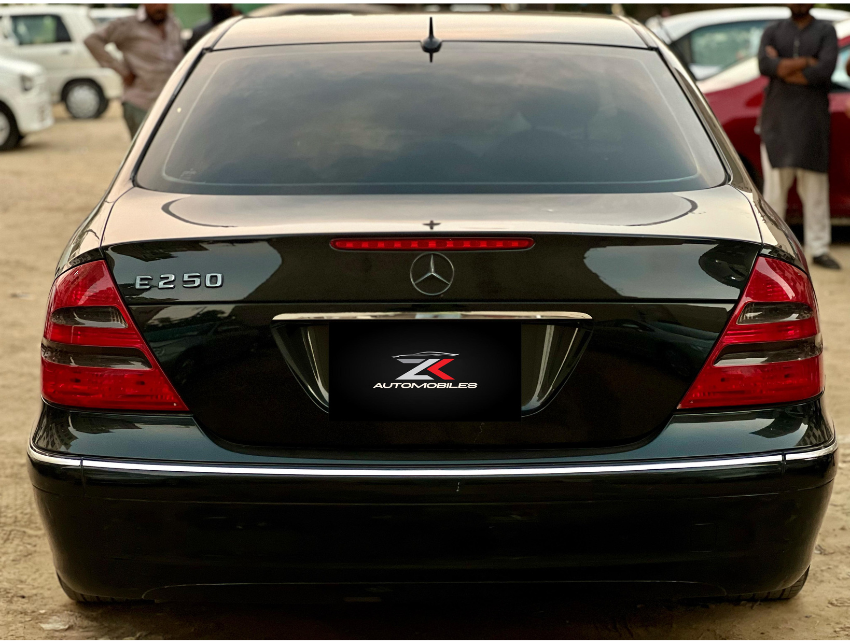 Mercedes Benz  E250