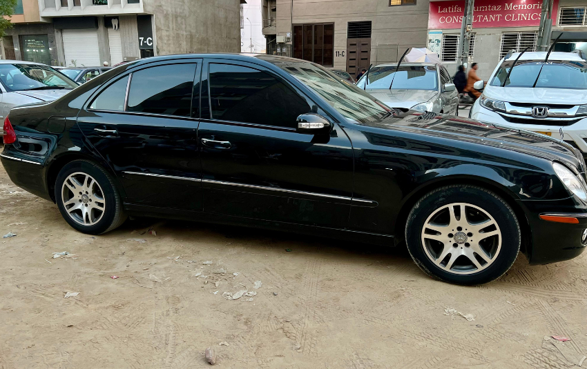 Mercedes Benz  E250