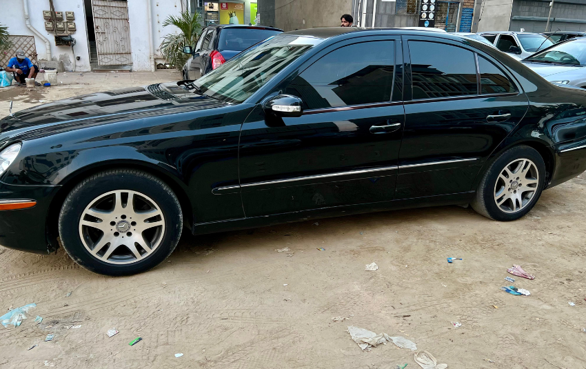 Mercedes Benz  E250