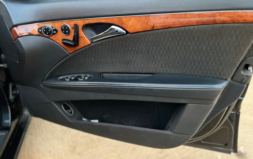 Mercedes Benz  E250
