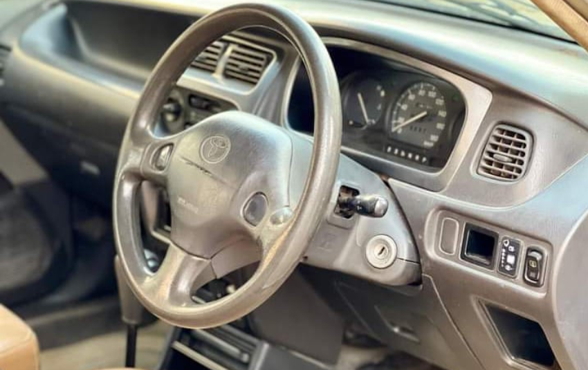 Toyota Duet 1999/06