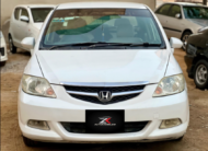 Honda Fit Aria 1.5 2006/12