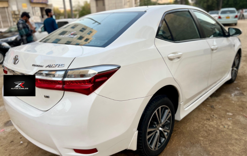 Toyota Corolla Altis