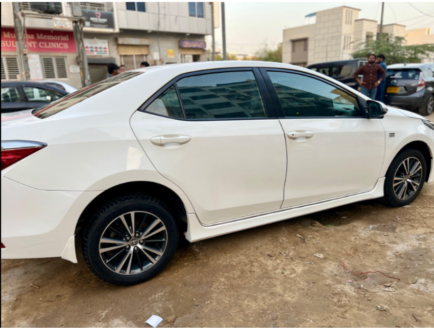 Toyota Corolla Altis