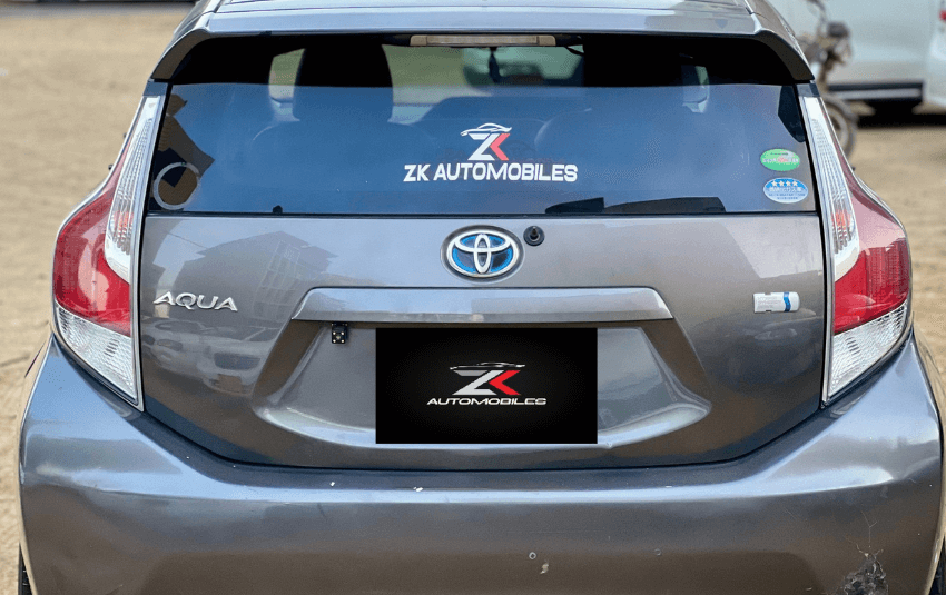 Toyota Aqua S Push 2015/18