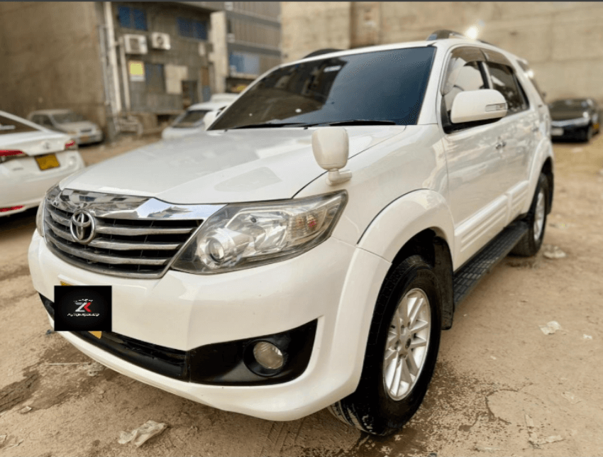 Toyota Fortuner  Model 2015 25th Anniversary edition