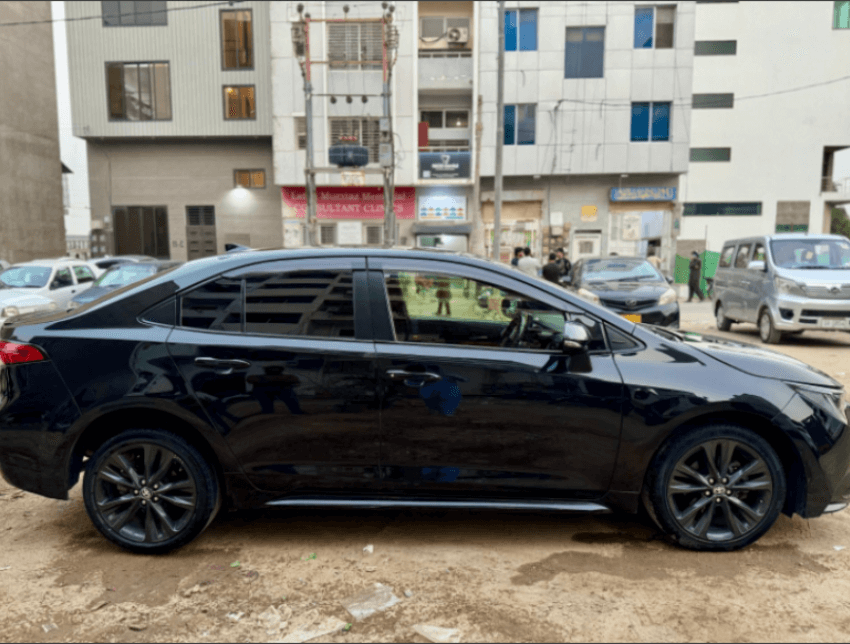 Toyota Corolla  Hybrid 1.8 Model 2020